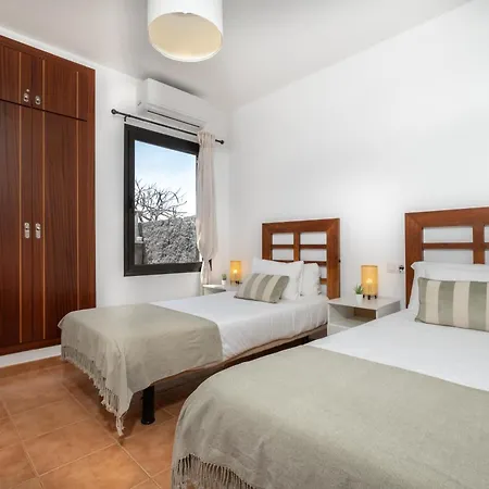 Tatil Evi Casa Rosa *